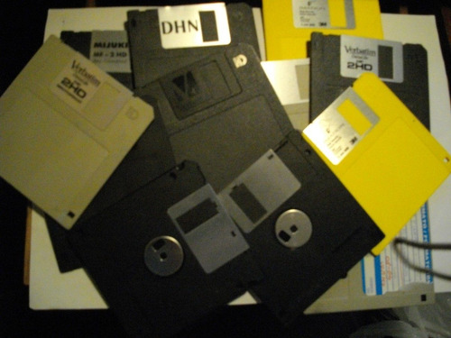 Lote De 20 Diskettes 3,5 Mb Varias Marcas