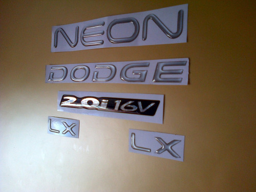 Kit De Emblemas Para Dodge Neon Del 2004 Al 2006 Foto 2