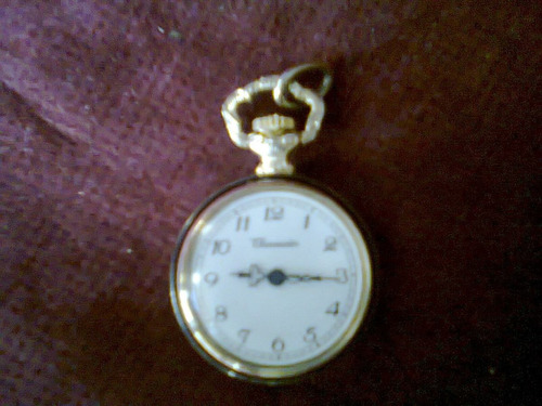 Reloj Bolsillo Colgante Dama Cuerda Dorado Arabico Imperdibl