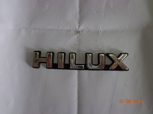 Emblema Para Toyota Hilux Lateral Sobreruedas Foto 2
