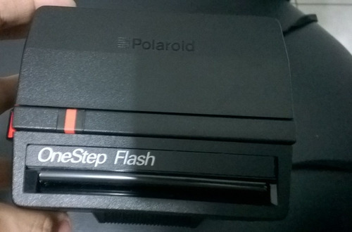 Máquina Polaroid Onestep Flash Câmera