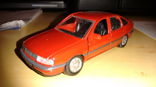 Gm Opel Vectra 1994 1:43 Gama Não Minichamps Igual Chevrolet