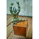 Escultura De Bronce Antiguo Luchador Oriental