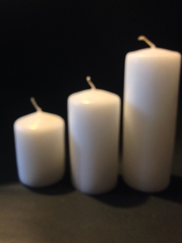 Paquete Con 25 Velas 6 X 11 Cm Blanca Envio Inmediato 