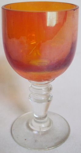 Taça De Licor Média Em Vidro Fogo Amberina Carnival Glass