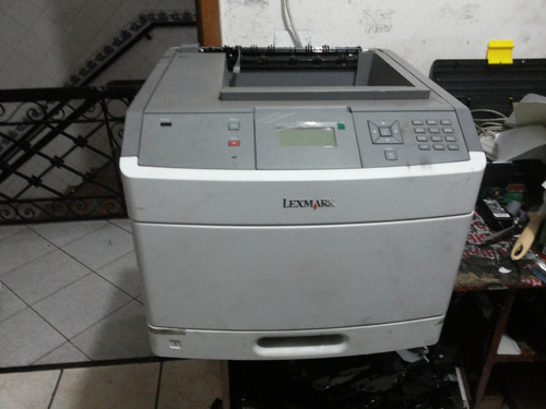 Impressora Lexmark T 650 Com Defeito Usada