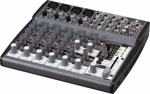 Consola Behringer Xenyx 1202fx