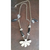 Collar Cadena Y Flor Plateada. San Isidro.leer Info..