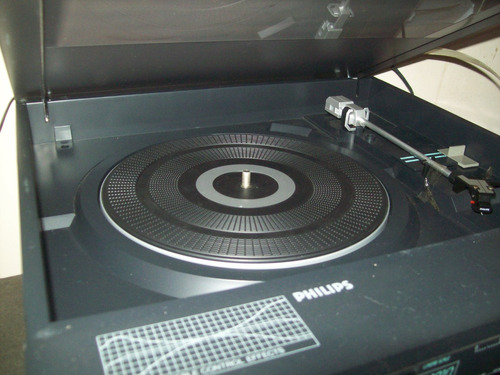 Rádio, Toca Disco E Fita Philips Stereo Portátil F1010
