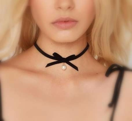 Gargantilla Collar Choker Gamuza Moño Con Dije Perla