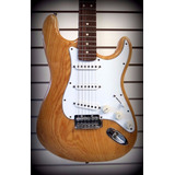 1999 Fender American Strat Natural Finish Guitar C/ Case Ori