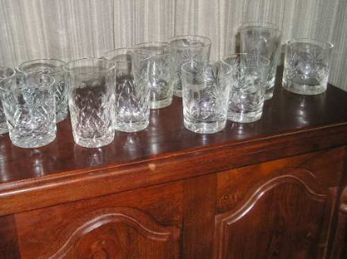 1331- Conjunto De 12 Vasos Cristal Tallado Whisky