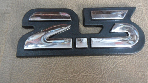 Insignia Emblema 2.3 De Ford Sierra Nueva!! Foto 3