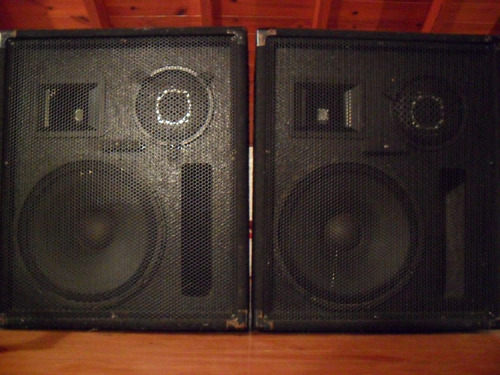 Cajas De Sonido Peavey 388-s Made In Usa 300w