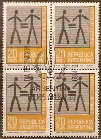 Derechos Humanos - Cuadrito 838 + Tarjeta + Sobre Color Primer Día De Emisión. Argentina 1969