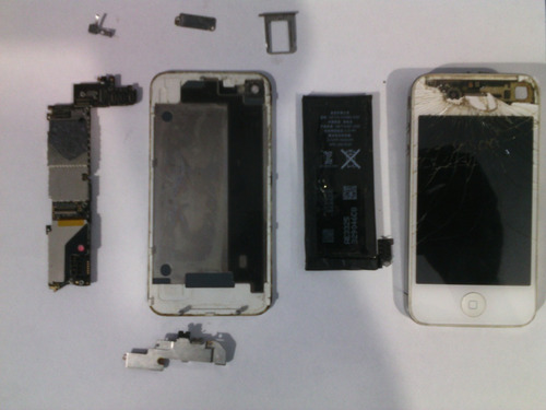 iPhone 4 A1332 Blanco Completo Para Refacciones O Reparar