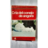 Cria De Conejo De Angora - Adolfo Lerena Gabarret - 1975