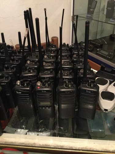 Radio Icom Icf-24 Y Icf-14 Portatil  Seminuevos Completos