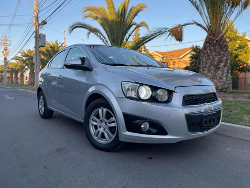 Chevrolet Sonic 2016 E5 Lt Hb 5p 1.6 Mt Ml