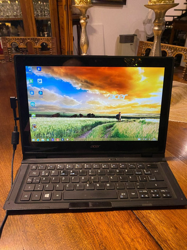 Notebook Acer Aspire Usado, Con Cargador Y Funda