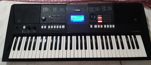 Teclado Yamaha Psr-e423 Com Vários Ritmos Na Memoria