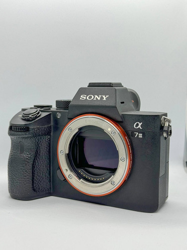 Câmera Sony Alpha A7iii Full-frame 4k Uhd