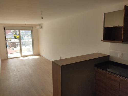 Venta Apartamento 1 Dormitorio Garaje Y Terraza Exclusiva Parque Batlle Ombú - Imagen 2