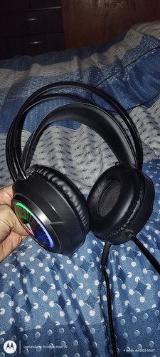 Auricular Gamer Headset Venom Combat Pc Daewoo Luz Rgb