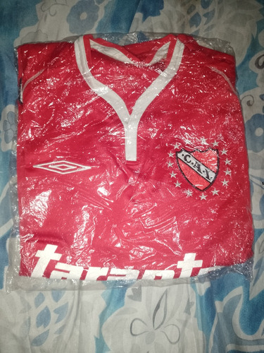 Camiseta Agüero Independiente