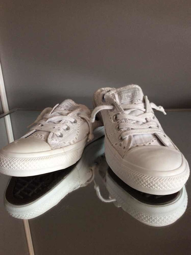 Po Zapatillas Converse Blancas De Broderie, Nro 40.