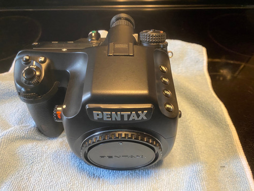 Pentax 645d Medium Format Digital. 40mgpx. Nueva.