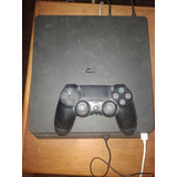 Play Station 4 (slim)