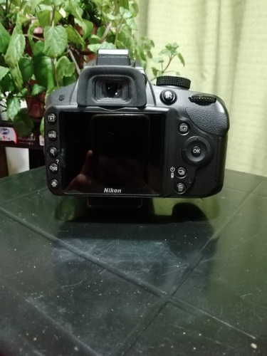 Camara Nikon D3200