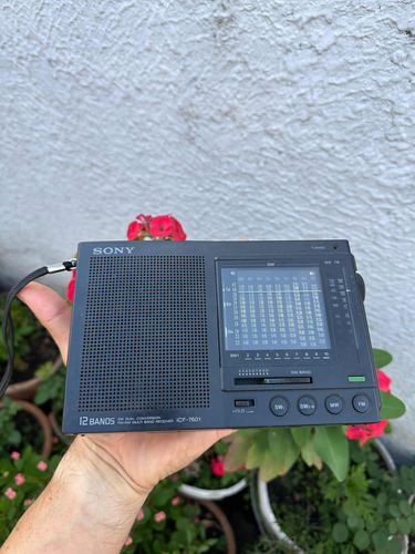 Radio Sony 12 Bandas  Icf 7601 Repuestos La Carcasa