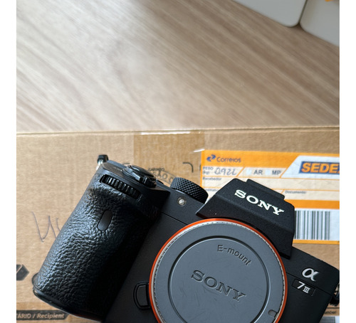 Câmera Mirrorless Sony A7iii Full-frame 4k Uhd