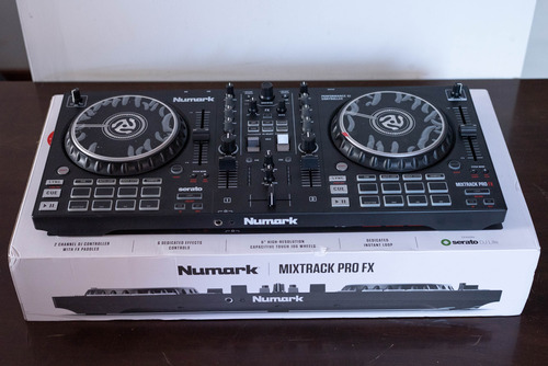 Controlador Dj Numark Mixtrack Pro Fx 