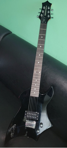 Guitarra Jvc Negra Seminueva (incluye Parlante Y Afinador)
