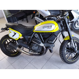 Ducati Scrambler 800 Flat T