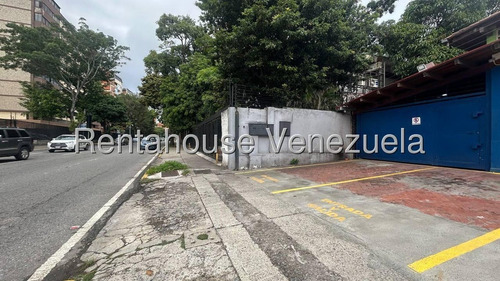 Casa Comercial En Venta En Chuao Casas En Caracas Chuao Angela Tochon - Imagen 4