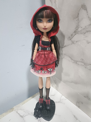 Ever After High Cerise Hood Hat Tastic, Usado, Sin Caja 