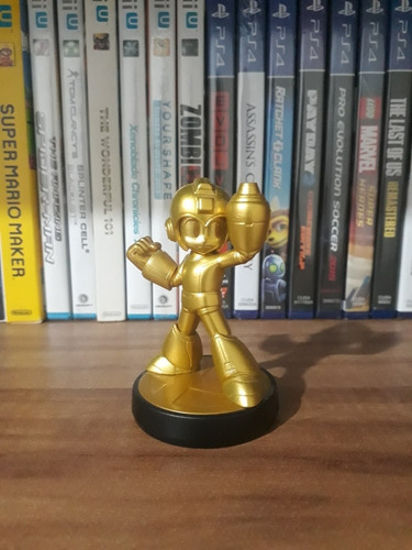 Amiibo Mega Man  Gold