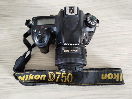 Câmera Nikon D750 + Lente 35 Mm 1.8g Af-s Nikkor