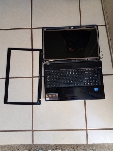 Laptop Toshiba Satellite G580(para Reparar O Partes)