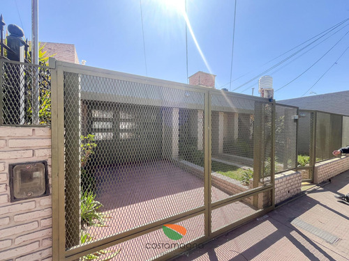 Excelente Y Amplia Casa Con Galpón En Empalme Apto Crédito - Imagen 2