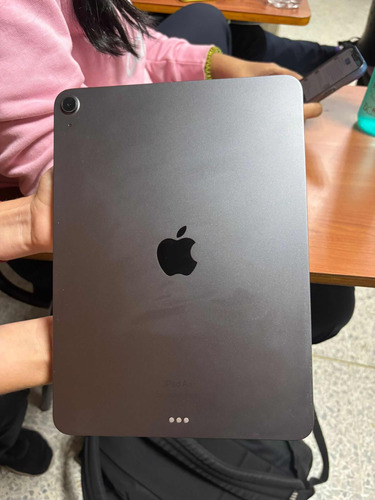 iPad Air 5 Generacion 64gb