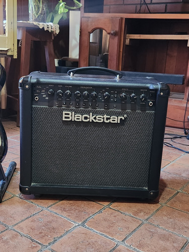 Amplificador Blackstar Id Series 15 Tvp Para Guitarra De 15w