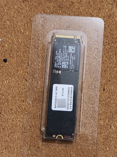 Ssd Mvne Samsung 512gb Pm991a + Case