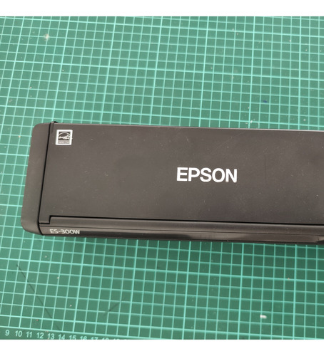 Escáner Duplex Epson Workforce Es-300w Wifi Color Negro