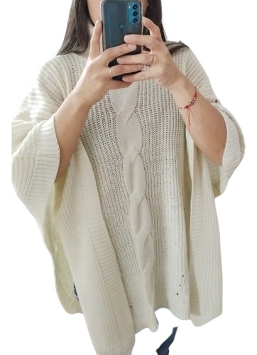 Poncho De Lana Con Cuello Alto Talle Único Abarca Hasta Un 5