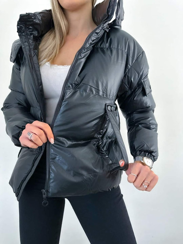 Puffer Eco Cuero Frizado Con Piel Por Dentro